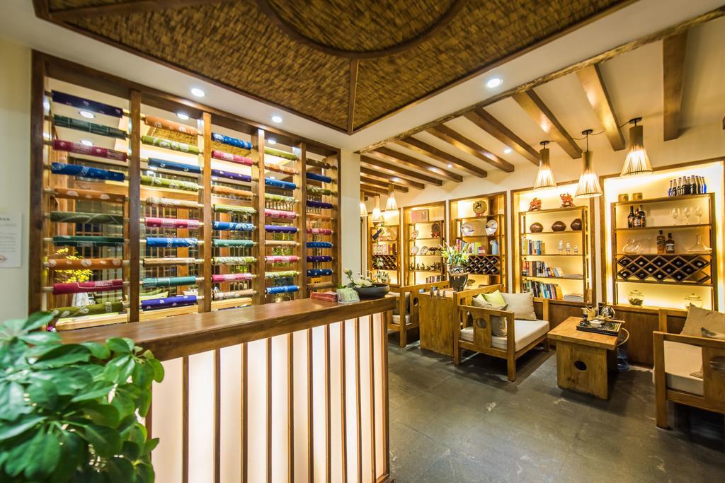 Lijiang Yue Tu Inn Buitenkant foto