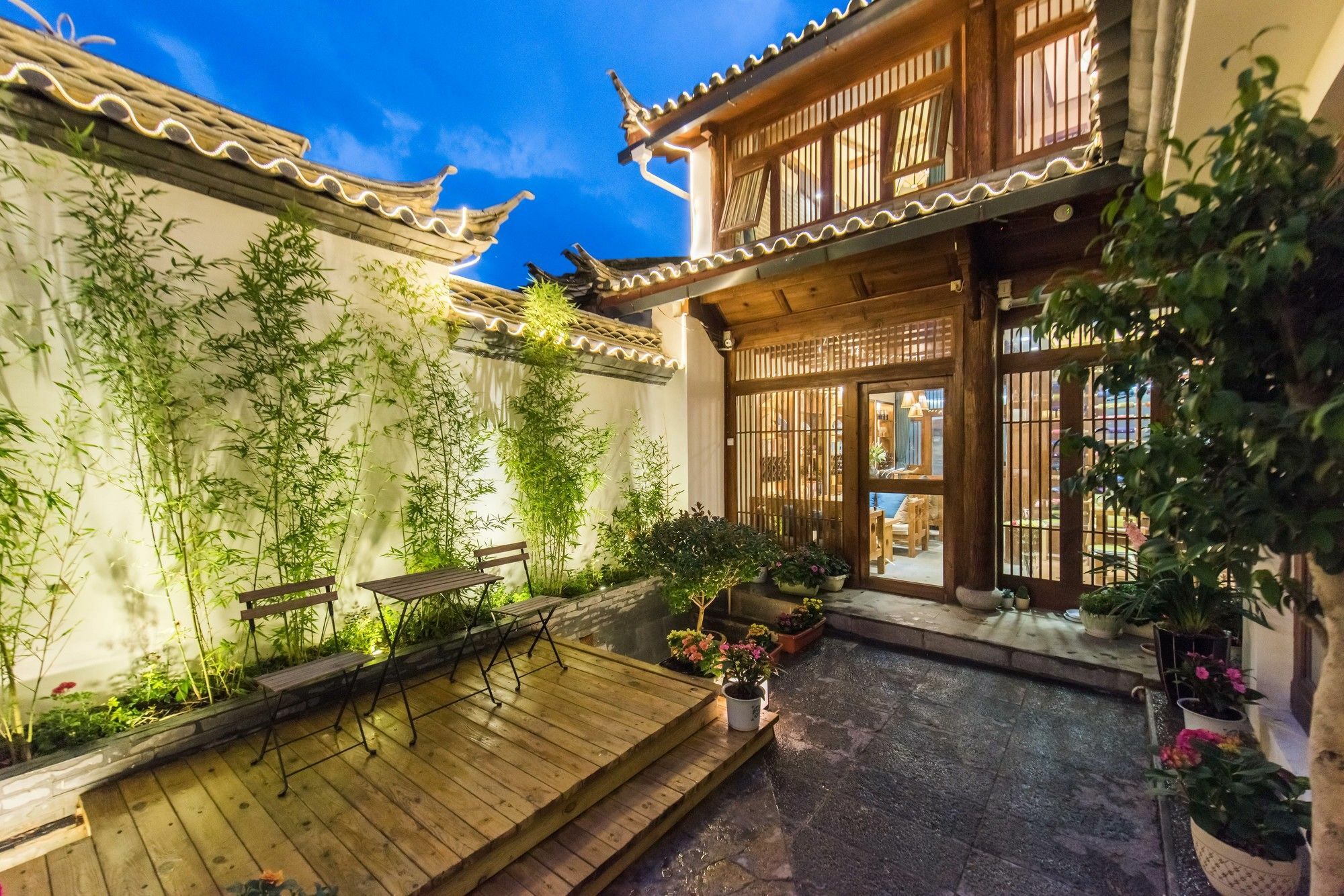 Lijiang Yue Tu Inn Buitenkant foto